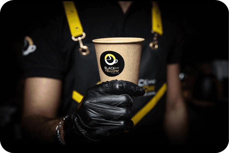 منتجات قهوة بلاك اند يلو
